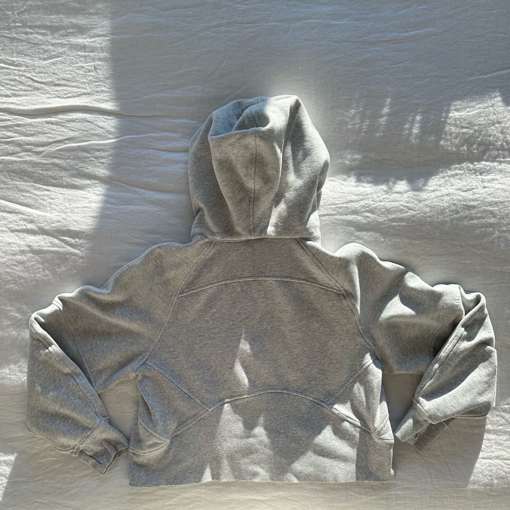 Lululemon Scuba Oversized Cropped Half Zip Hoodie in Heathered Grey - Picture 5 of 5